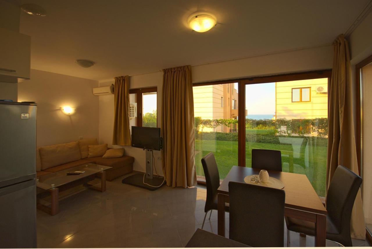 Seagarden Villa Resort Lozenets Oda fotoğraf